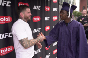 UFC FANFEST124