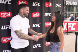 UFC FANFEST145