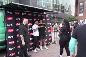 UFC FANFEST164