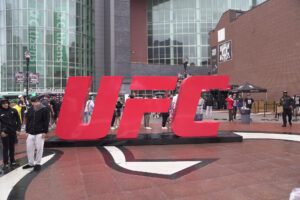 UFC FANFEST64